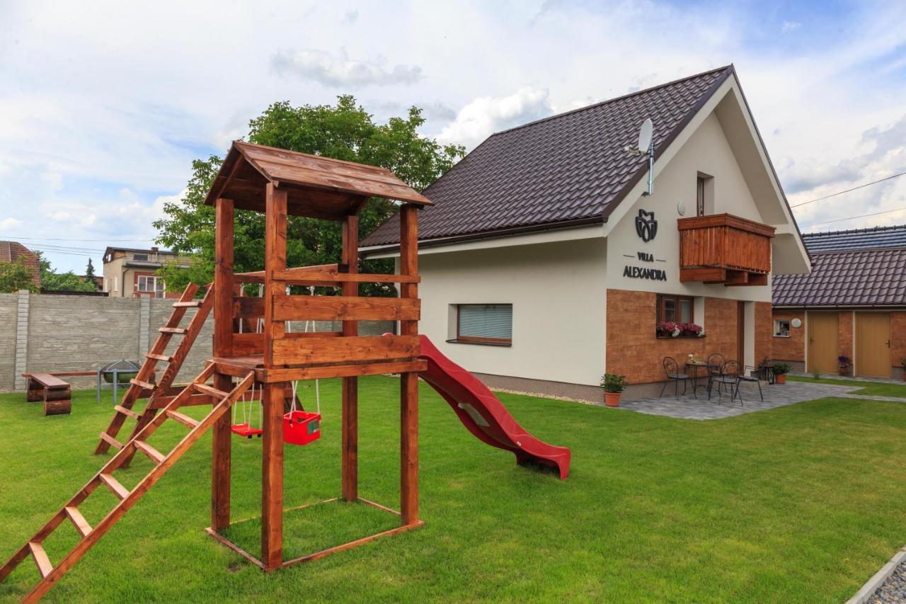 Villa Michaela Bešeňová Eksteriør billede